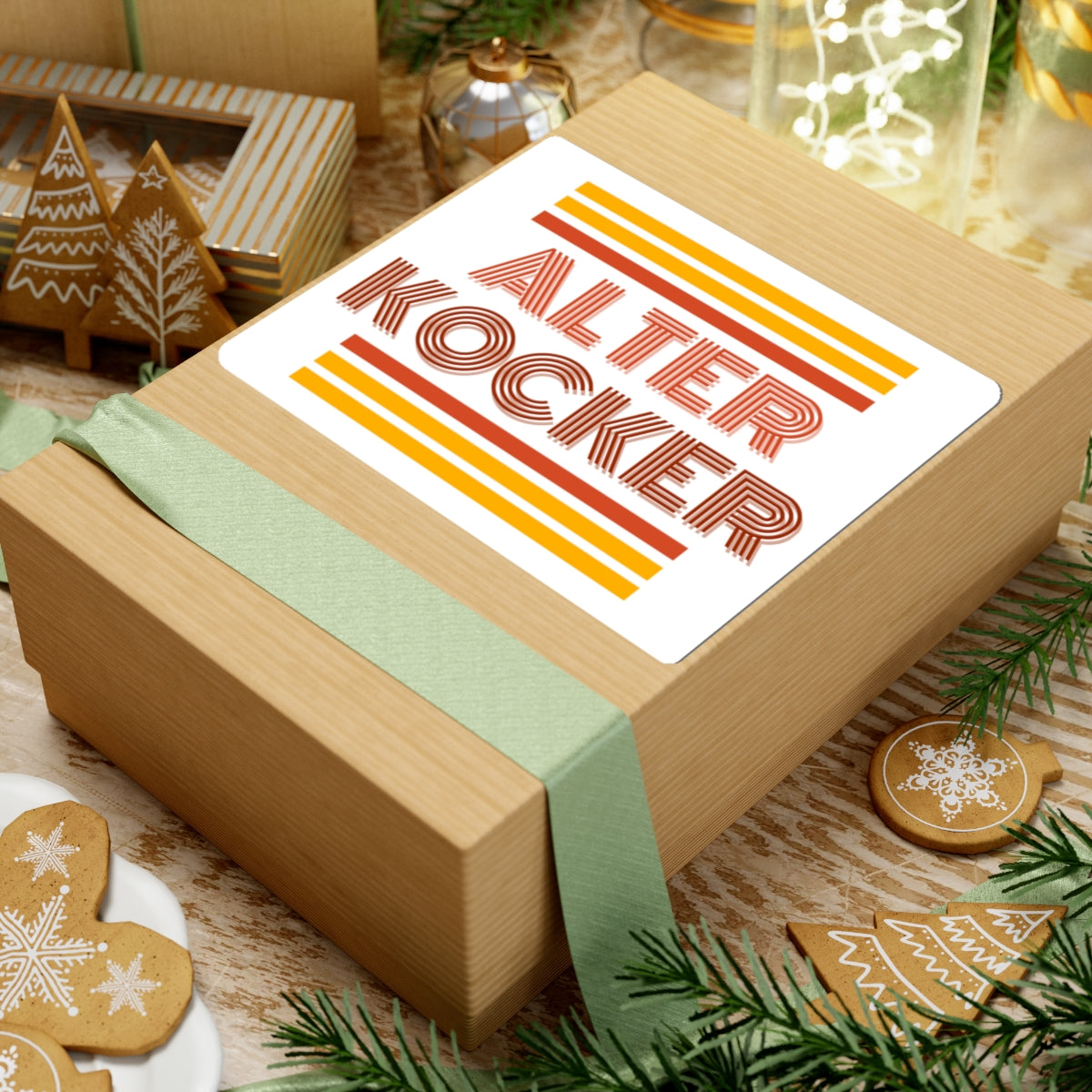 Wooden gift box with 'Alter Kocker' label on a festive background with cookies and lights.
